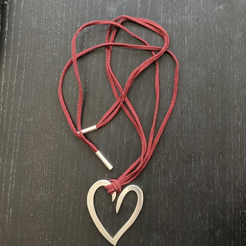 Silver heart necklace